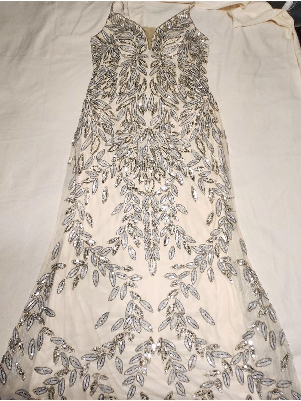 Mac Duggal Silver Gold Beaded Leaf Sequin Illusion V-Neck Gown Dress Size 10 - Picture 6 of 10